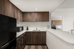  - Holiday Inn & Suites Berkshires Pittsfield