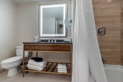  - Omni Hotel Richmond - I-95, Exit 74C