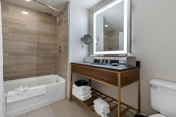  - Omni Hotel Richmond - I-95, Exit 74C