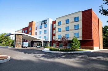 Fairfield by Marriott Richmond Airport