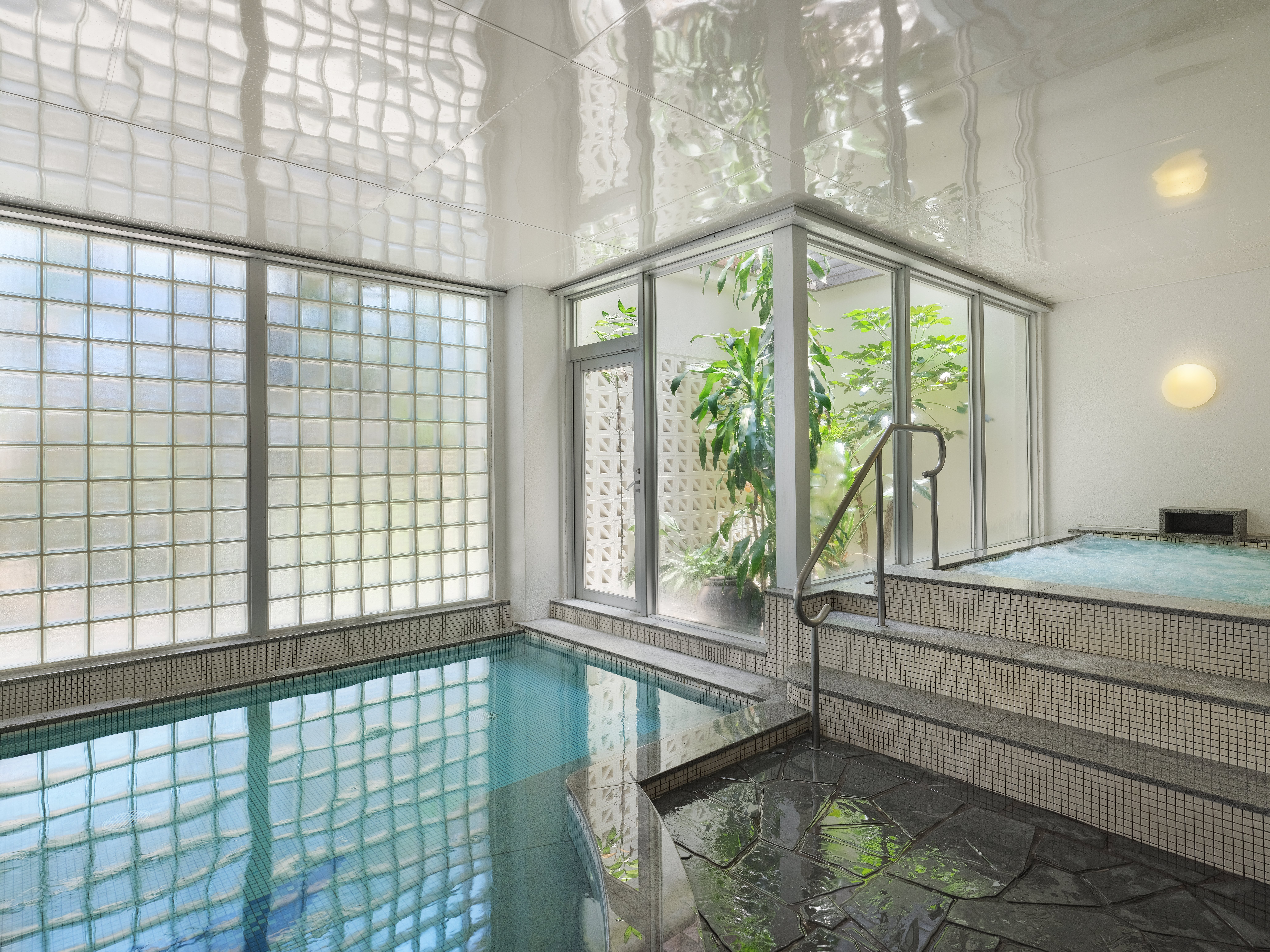 INTERCONTINENTAL ANA MANZA BCH BY I-guestroom-Public Bath or Onsen.jpg