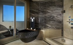  - Seminole Hard Rock Hotel & Casino Hollywood