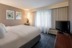  - Courtyard by Marriott Hotel Grand Rapids Airport