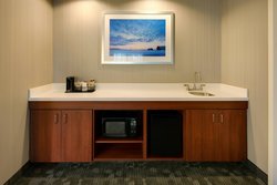  - Courtyard by Marriott Hotel Grand Rapids Airport