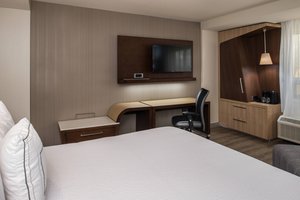 Courtyard by Marriott Hotel Murrieta, CA - See Discounts