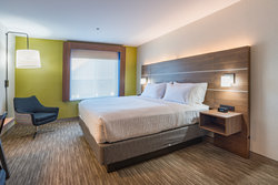 - Holiday Inn Express & Suites Swansea