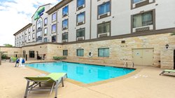  - Holiday Inn Express & Suites Pearland