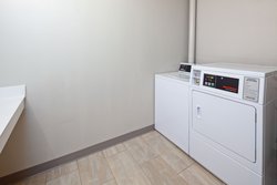  - Holiday Inn Palmdale - CA 14, Exit 35