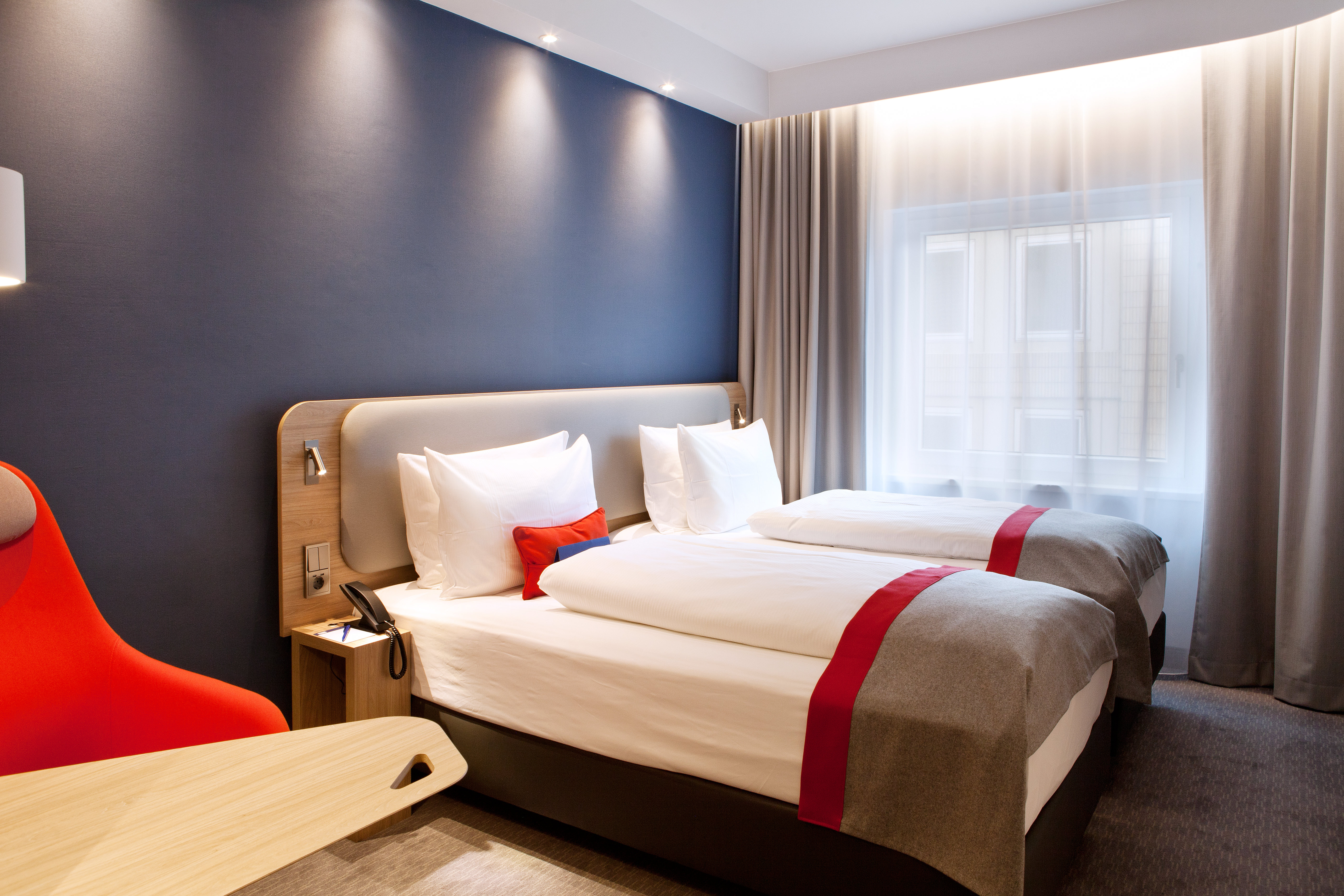 HOLIDAY INN EXP TRIER BY IHG-guestroom-Comfortable twin bedroom.jpg