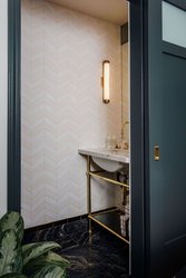  - Gold Diggers Hotel Hollywood