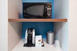  - Holiday Inn Express & Suites Clovis