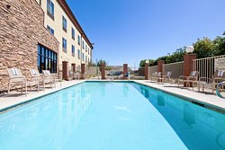  - Holiday Inn Express & Suites Clovis