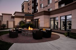  - Courtyard by Marriott Hotel Edmonton West