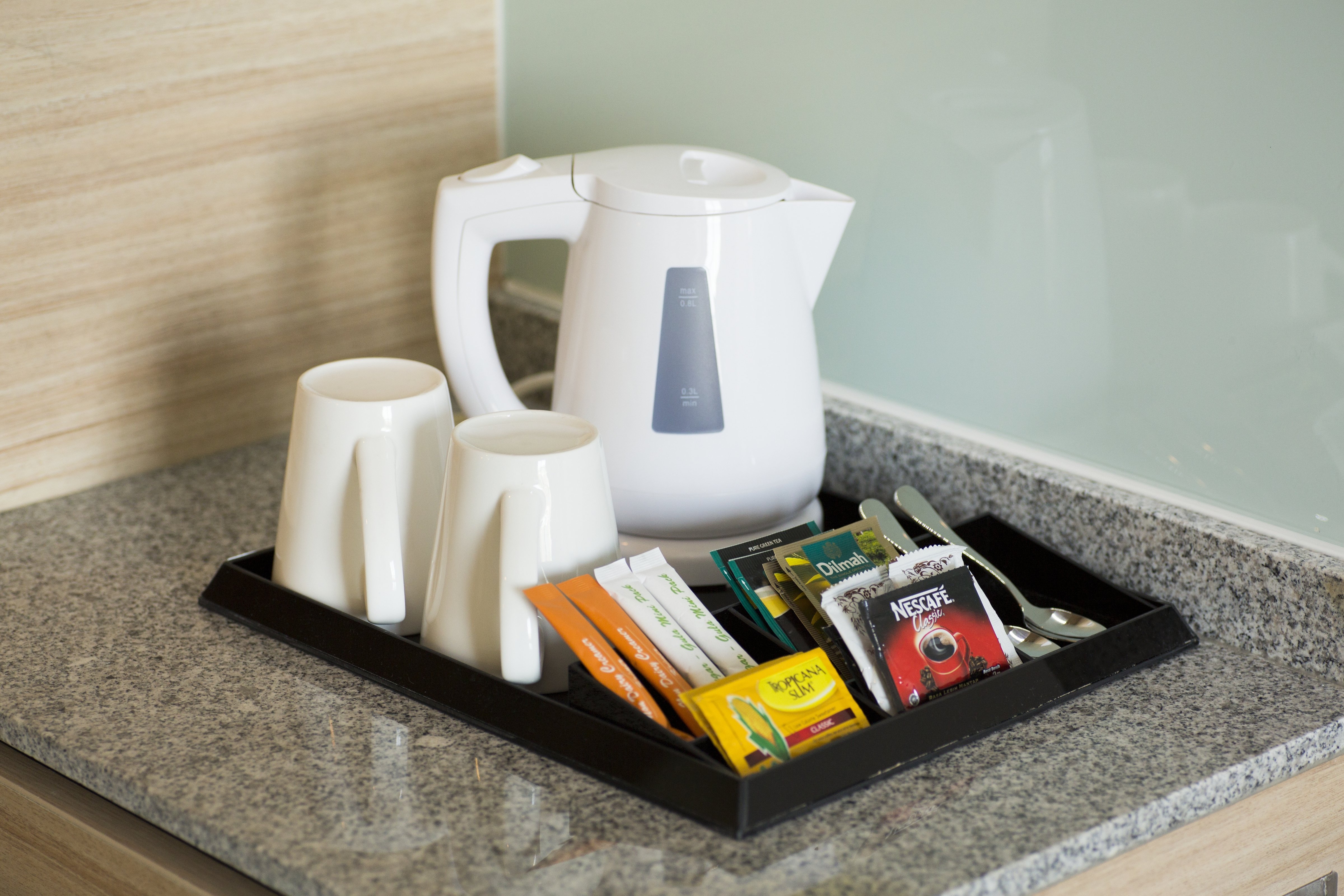 HOLIDAY INN EXP SEMARANG SIMPAN BY-guestroom-In Room Complimentary Coffee and Tea.jpg
