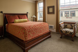  - Hotel Elliott Astoria