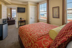  - Hotel Elliott Astoria