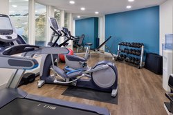  - Holiday Inn Express & Suites McKinleyville - US 101, Exit 72