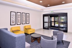 - Holiday Inn Express & Suites McKinleyville - US 101, Exit 72
