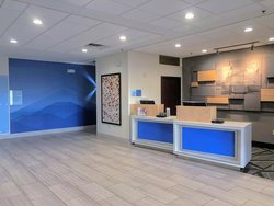  - Holiday Inn Express & Suites Hearne