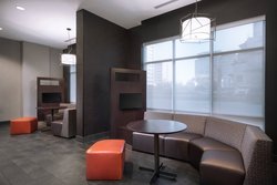  - Courtyard by Marriott Downtown Baton Rouge - I-110, Exit 1A & 1B