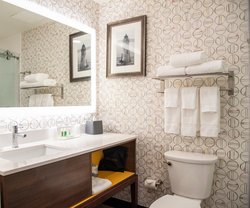  - Holiday Inn & Suites Savannah Airport Pooler - I-95, Exit 104