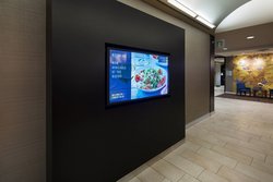  - Courtyard by Marriott Hotel Beachwood - I-271, Exit 29