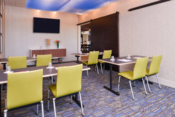  - Holiday Inn Express & Suites West Olathe