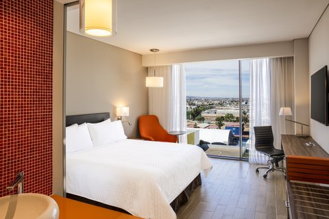 Superior King y Accessible Room