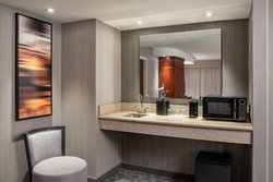  - Courtyard by Marriott Hotel Edmonton West