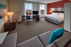  - Residence Inn by Marriott Downtown Kansas City - I-670, Exit 2R & 2S