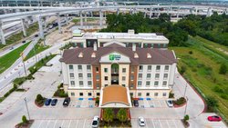  - Holiday Inn Express & Suites Pearland