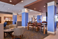  - Holiday Inn Express & Suites Mall of America Bloomington