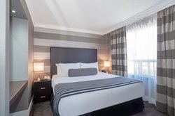  - Sandman Signature Hotel Mississauga
