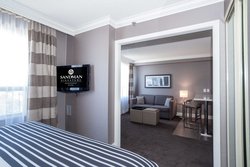  - Sandman Signature Hotel Mississauga