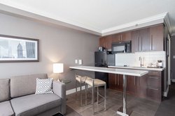  - Sandman Signature Hotel Mississauga