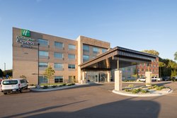  - Holiday Inn Express & Suites West Kalamazoo