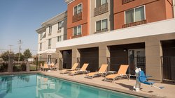  - Holiday Inn Express & Suites Porterville