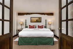  - Sonnenalp Resort of Vail - I-70, Exit 176