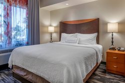  - Fairfield Inn & Suites by Marriott Holiday