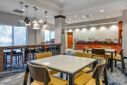  - Fairfield Inn & Suites by Marriott Holiday