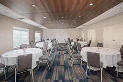  - Holiday Inn Express & Suites Great Bend