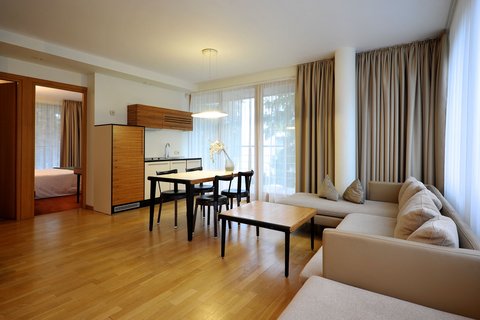 Family Suite Detached Building