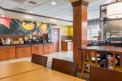  - Fairfield Inn & Suites by Marriott Columbia - I-70, Exit 128A