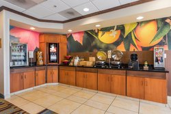  - Fairfield Inn & Suites by Marriott Columbia - I-70, Exit 128A