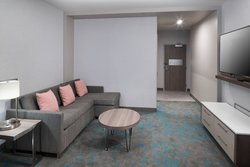  - Courtyard by Marriott Hotel I-10 Houston Heights