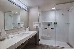  - Courtyard by Marriott Hotel Richmond Heights - I-64, Exit 31B