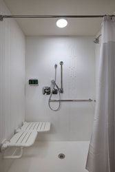  - Courtyard by Marriott Hotel Richmond Heights - I-64, Exit 31B