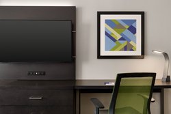  - Holiday Inn Express & Suites Shawnee - I-40, Exit 186