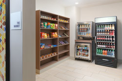  - Holiday Inn Express & Suites Magnolia