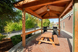  - Holiday Inn Express & Suites Marysville - I-5, Exit 200